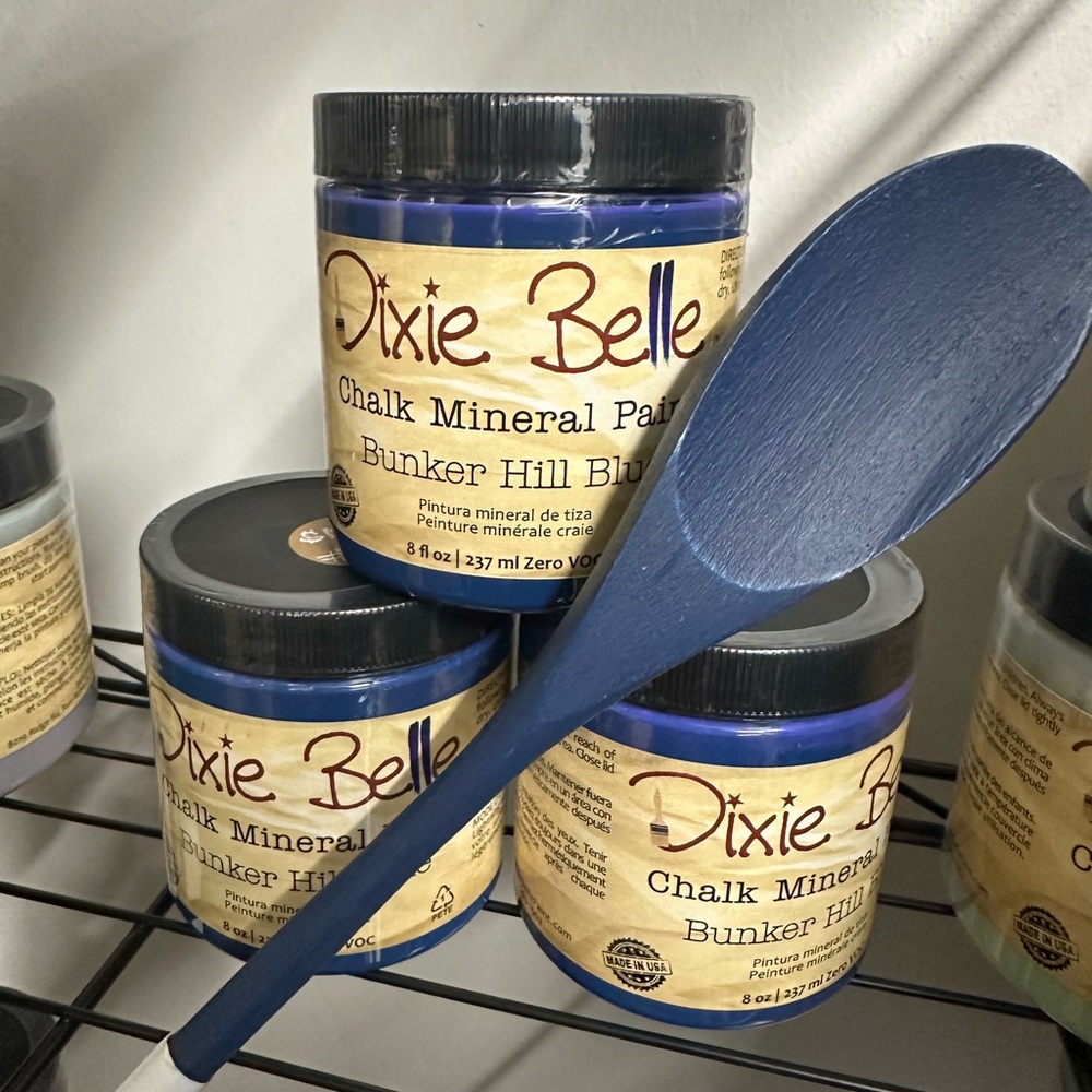 Dixie Belle Bunker Hill Blue Chalk Mineral Paint - Picture 2 of 4